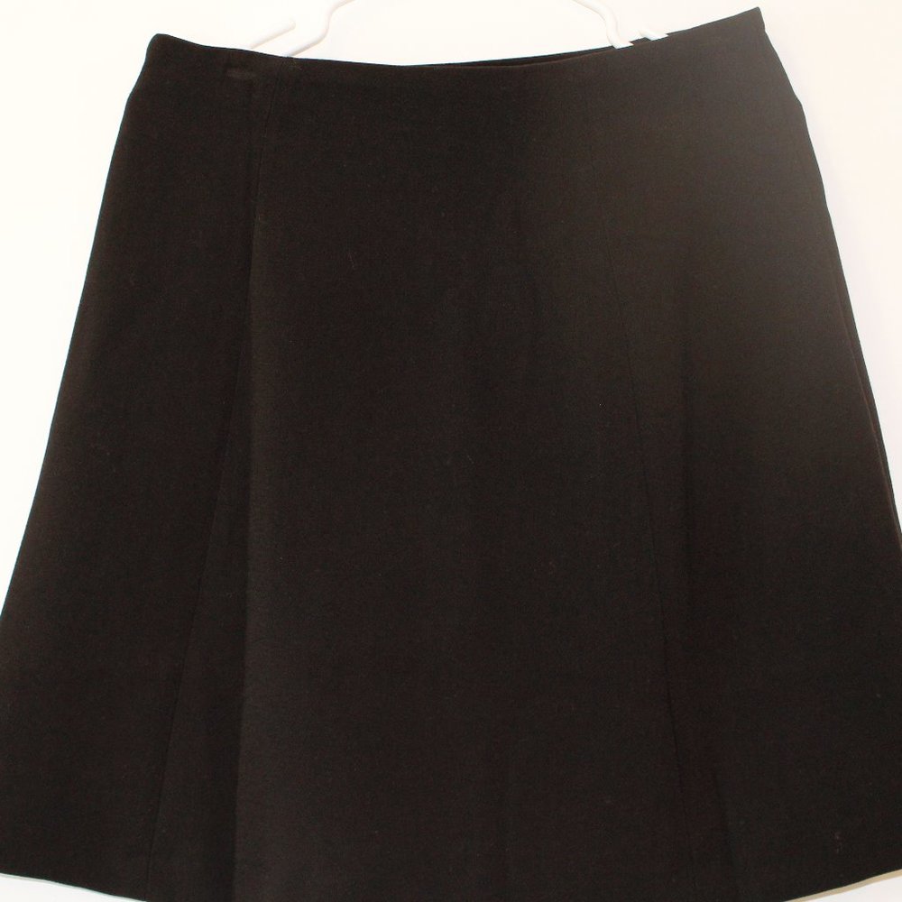 Tahari Black A Lined Skirt